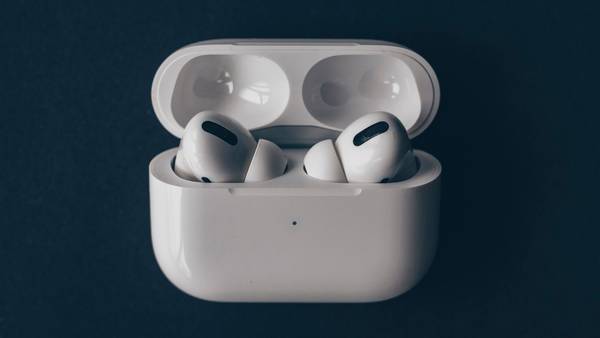 Apple’s New Airpods Are  ALSO Hearing Aids