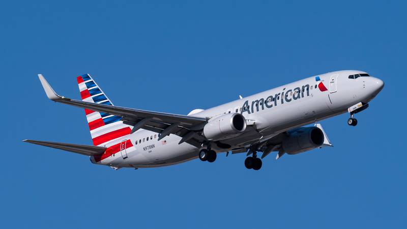 American Airlines Boeing 737-800