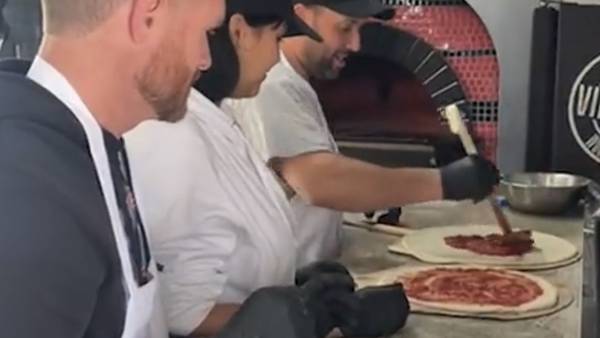 WATCH: Syke And Ally Make Pizza!