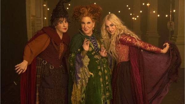 Hocus Pocus and The Nightmare Before Christmas are returning to theaters this spooky season!