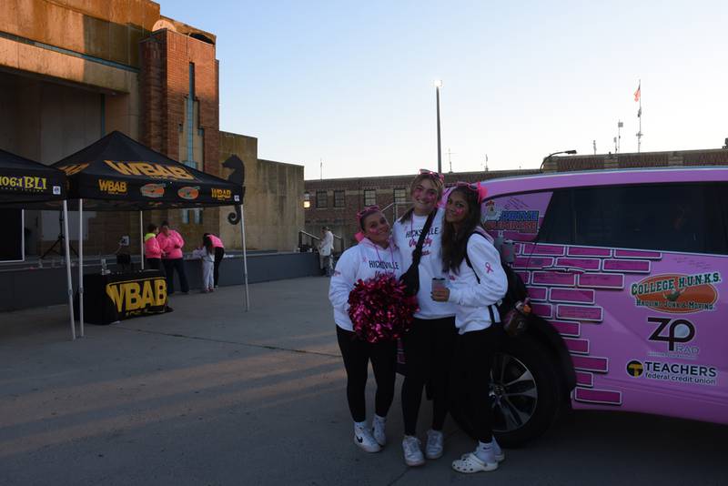 Check out all of your photos from our event at American Cancer Society's Making Strides Against Breast Cancer on October 20th.