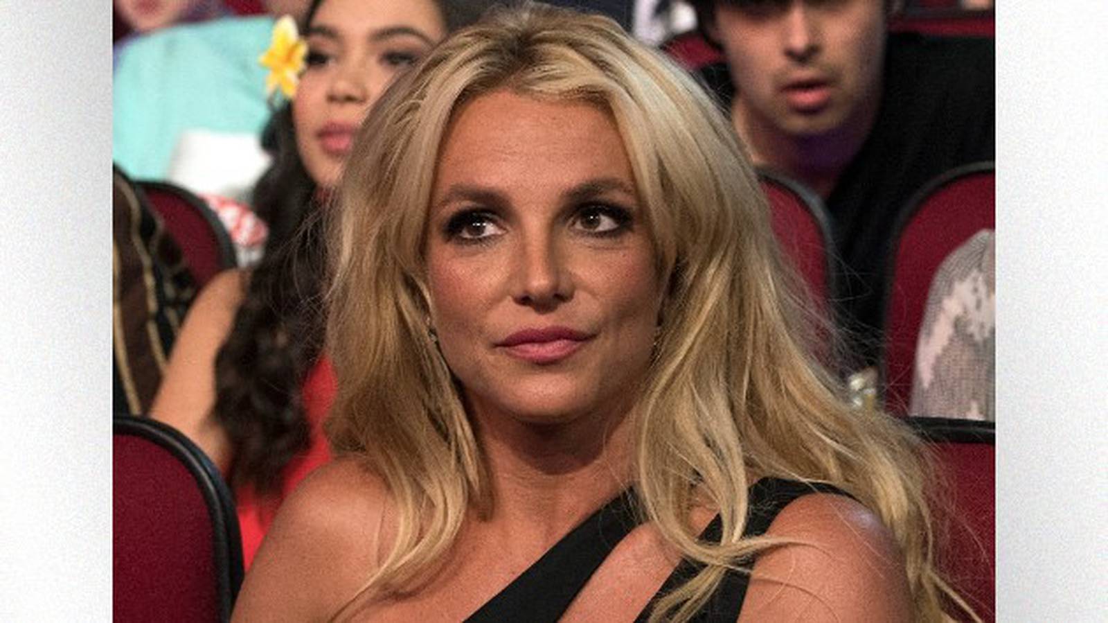 WHOA, Is Britney Spears Doing The Halftime Show?! 106.1 BLI