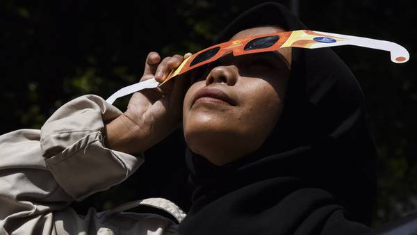 What to wear for a Long Island Solar Eclipse