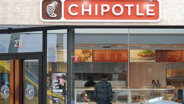 PICS: See The NEW CHIPOTLE HALLOWEEN COSTMES?!