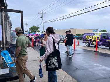 Check out your photos from our event at Looney Tunes with Meghan Trainor on June 9th.