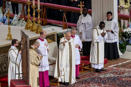 VATICAN CITY, VATICAN - MARCH 31: Pope Francis presides over the Easter Mass at St. Peter's Square on March 31, 2024 in Vatican City, Vatican. Following the Easter Sunday Mass, Pope Francis delivered his Easter message and blessing "To the City and the World," praying especially for the Holy Land, Ukraine, Myanmar, Syria, Lebanon, and Africa, as well as for victims of human trafficking, unborn children, and all experiencing hard times. (Photo by Antonio Masiello/Getty Images)