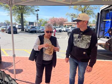 Check out your photos from our event at Cobs Bread in Plainview on May 1st!