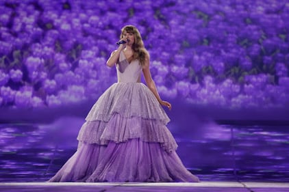 Check out some of Taylor Swift's most glamorous moments over the years!