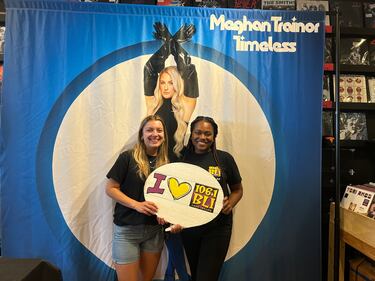 Check out your photos from our event at Looney Tunes with Meghan Trainor on June 9th.