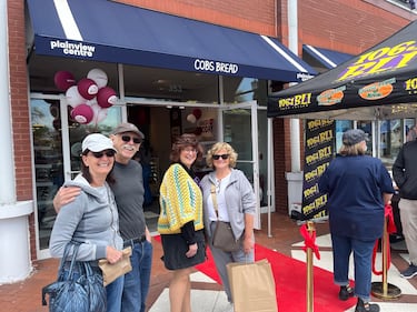 Check out your photos from our event at Cobs Bread in Plainview on May 1st!