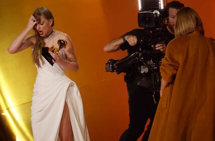 Check out some of Taylor Swift's most glamorous moments over the years!